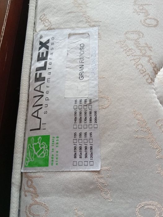 Матрац для кровати