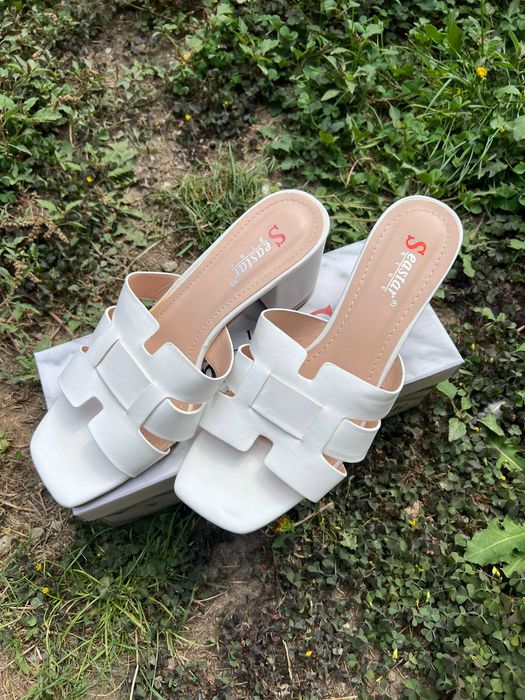 Бели дамски чехли на ток, номер 39