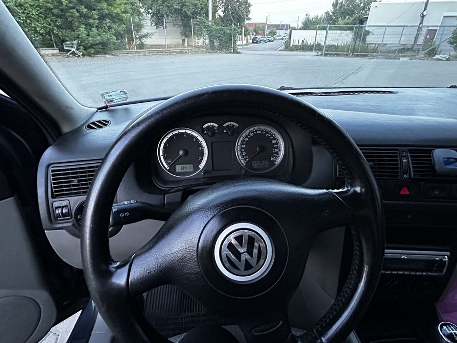 Vw golf 2004 benzina 1.6