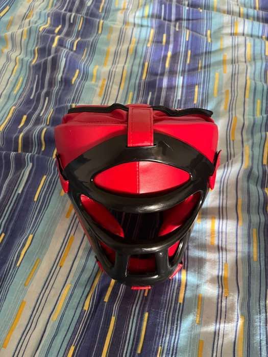 Vand ECHIPAMENT De Kickbox Nepurtat