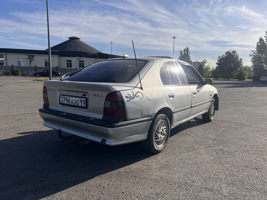 Nissan primera 1994