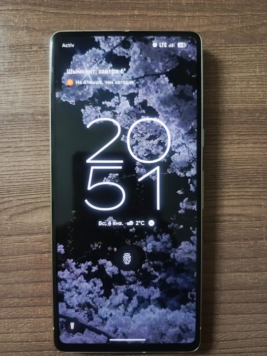 Pixel 7 цвета Lemongrass + чехол