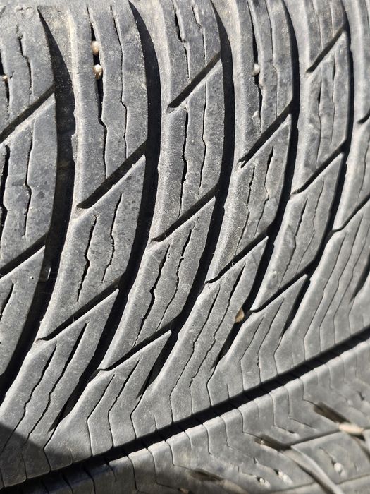 Зимни гуми Michelin Pilot Alpin 5 SUV – 235/60 R18
Продавам комплект о