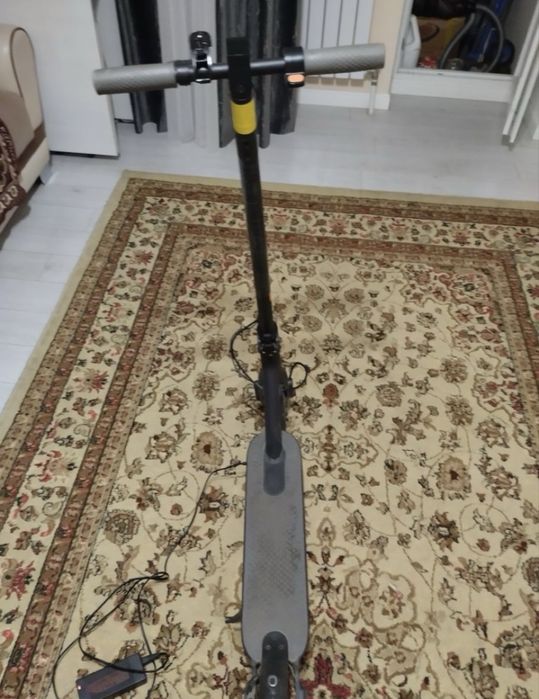 Продам электросамокат