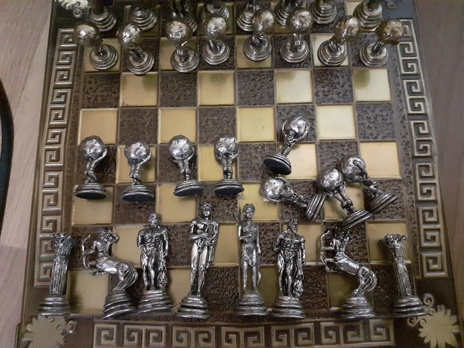 Joc de sah din metal complet