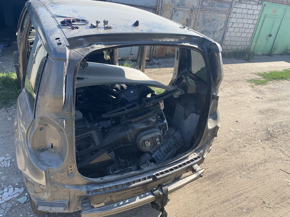 Кузовные детали skoda yeti