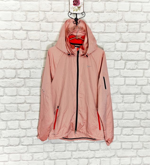 NIKE Storm fit Оригинално дамско яке с качулка размер S