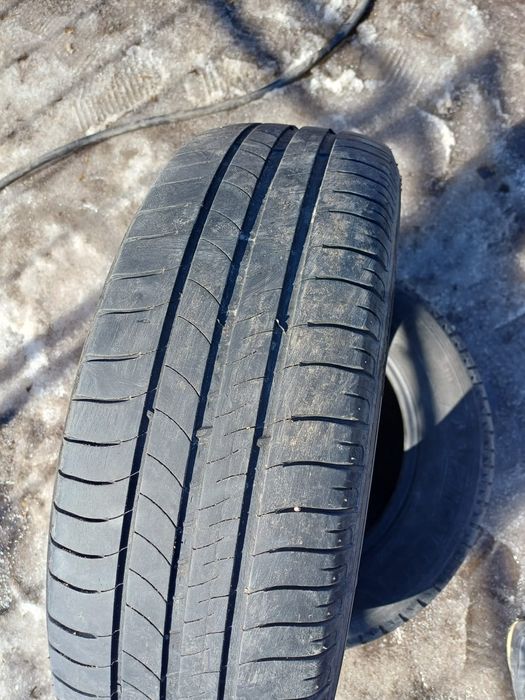 Продам авто шина.