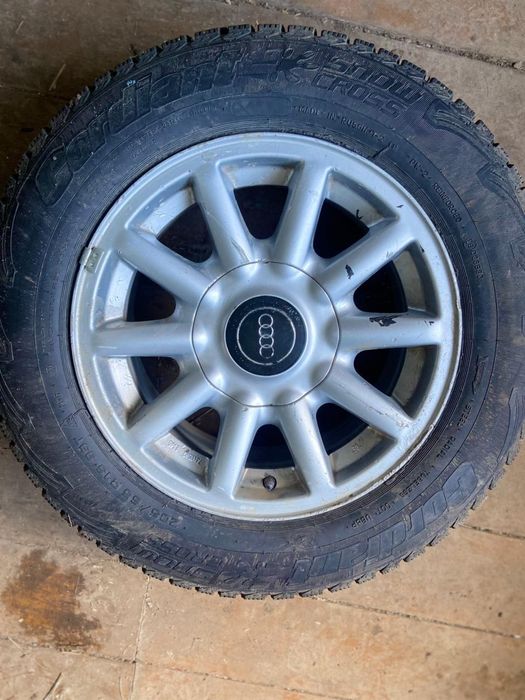 Продам Ауди 100 .