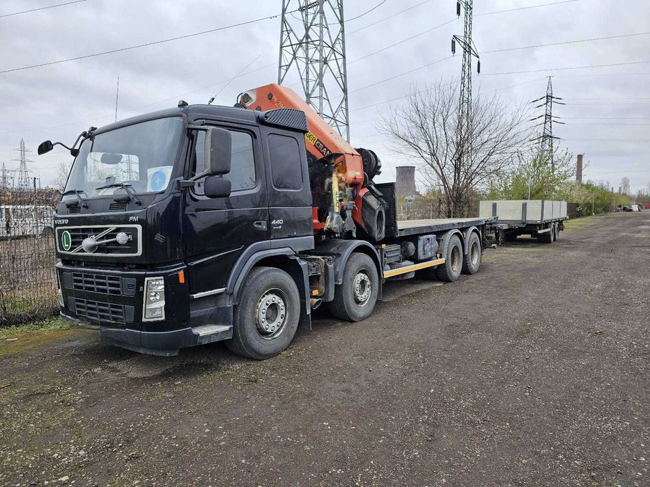 Închiriez platformă Volvo FM 440 cu macara Palfinger 20 t + tandem