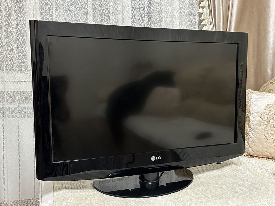 Продается телевизор в отличном состоянии