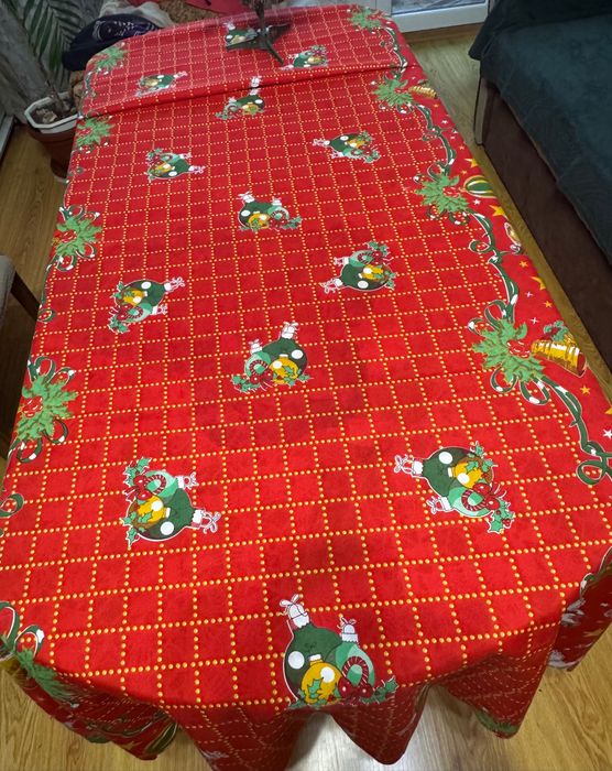 Коледна покривка