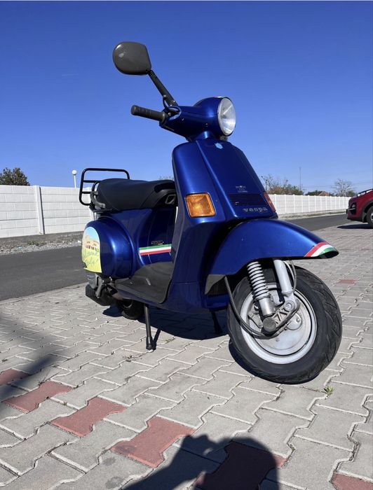Piaggio Vespa cosa 200 doua scutere la pret de unul
