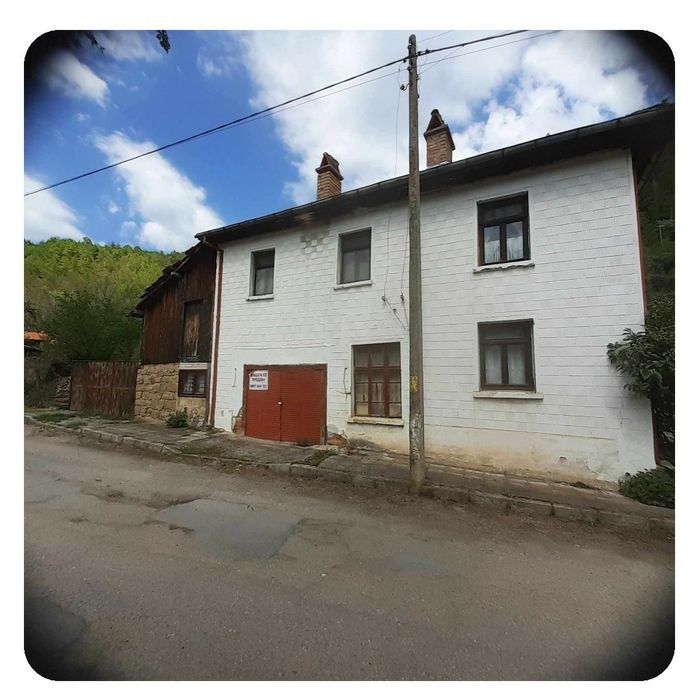 Продавам къща/вила в село Лява река
