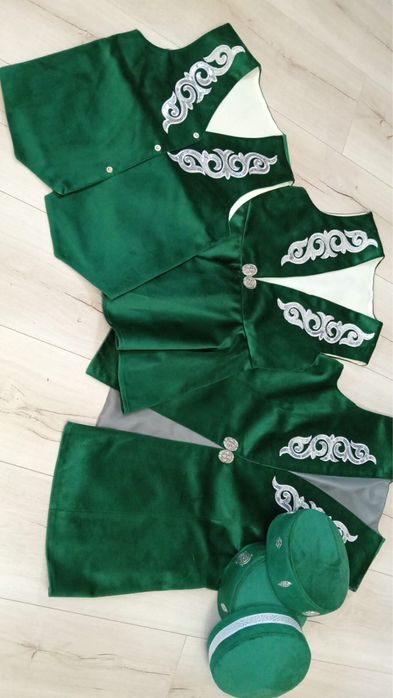 Оптом жилетки национальные