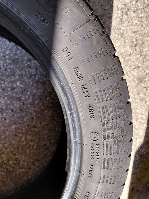 Продавам гуми Continental 215/55 R17, DOT 4618, летни.