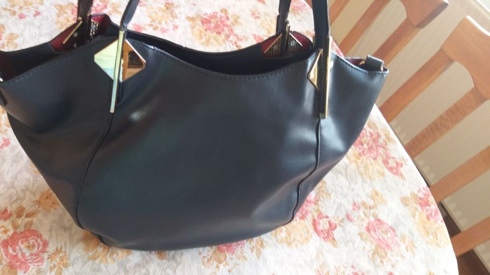 Дамски кожени чанти