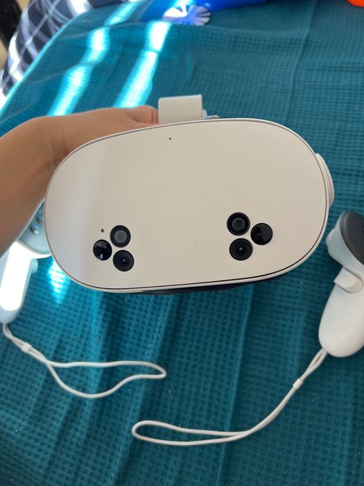 VR очила meta quest 3s