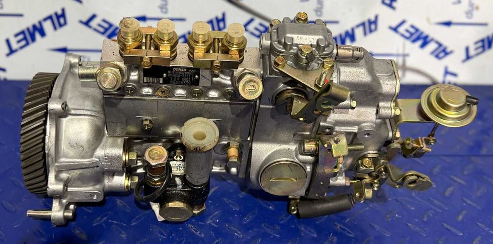 Pompa de Injectie Denso ME016359