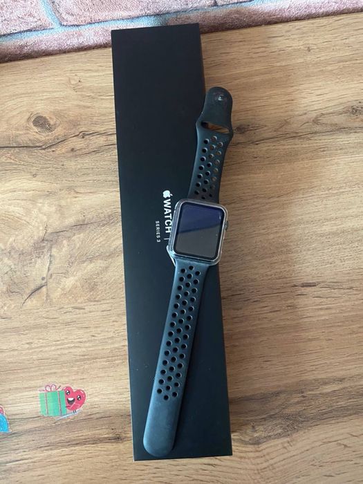 Продам Apple Watch 3 nike