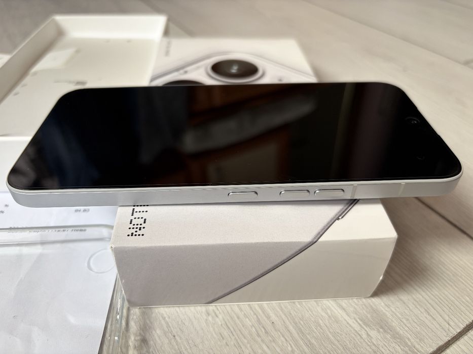 Nothing phone 4a pro 12/256gb