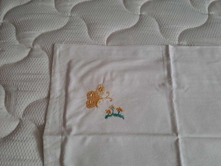 Калъфки за бебешки възглавнички