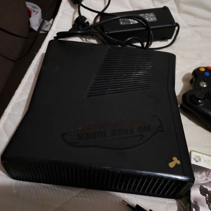 Xbox360 в много добро състояние запазена