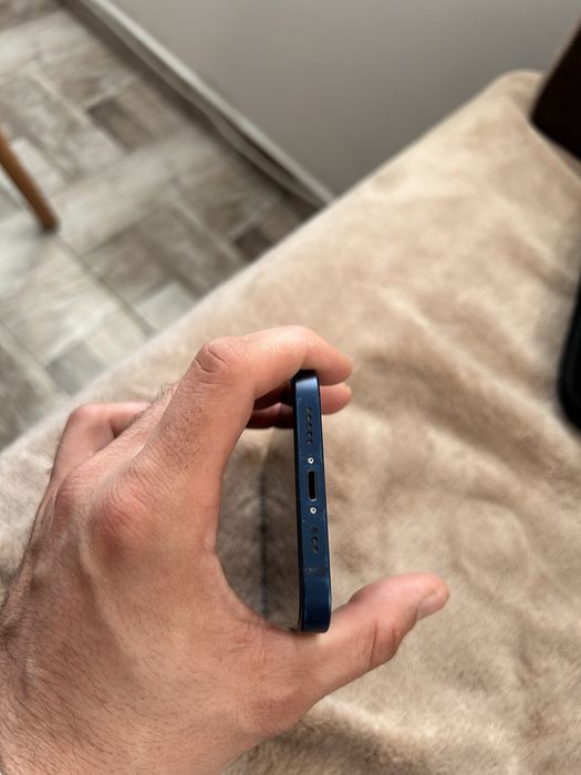Iphone 12 - 64GB -Albastru Inchis