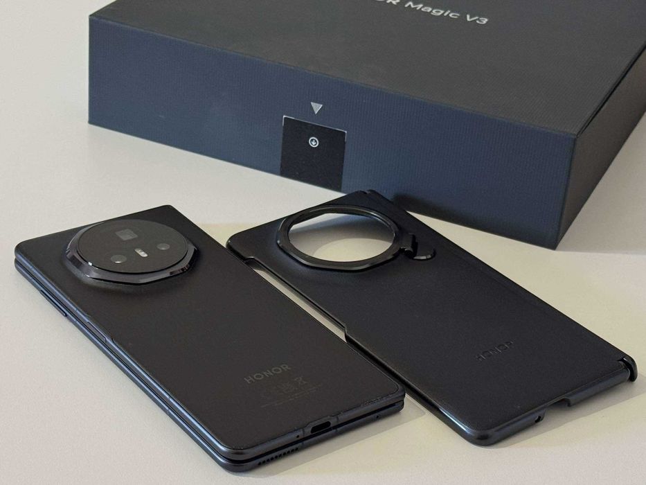 Бартер!Гаранция! Honor Magic V3 512/12GB Velvet Black (Черен)