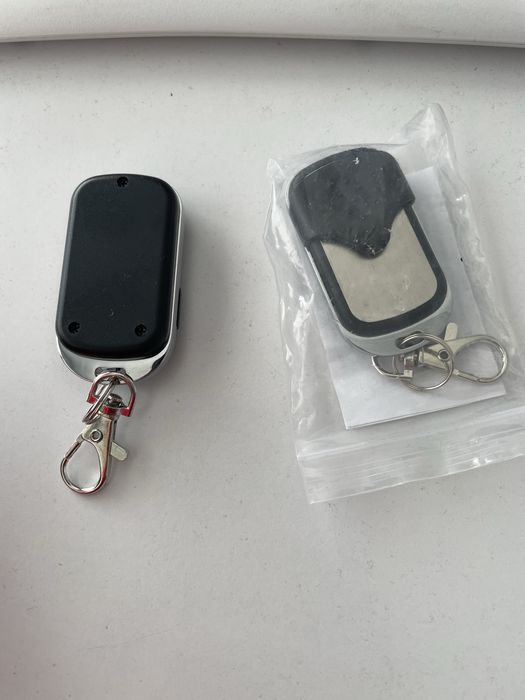 Универсално Дистанционно 433mhz за гаражни врати и бариери