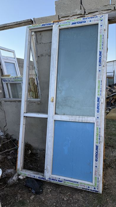 Пластиковые окна, двери, витражи