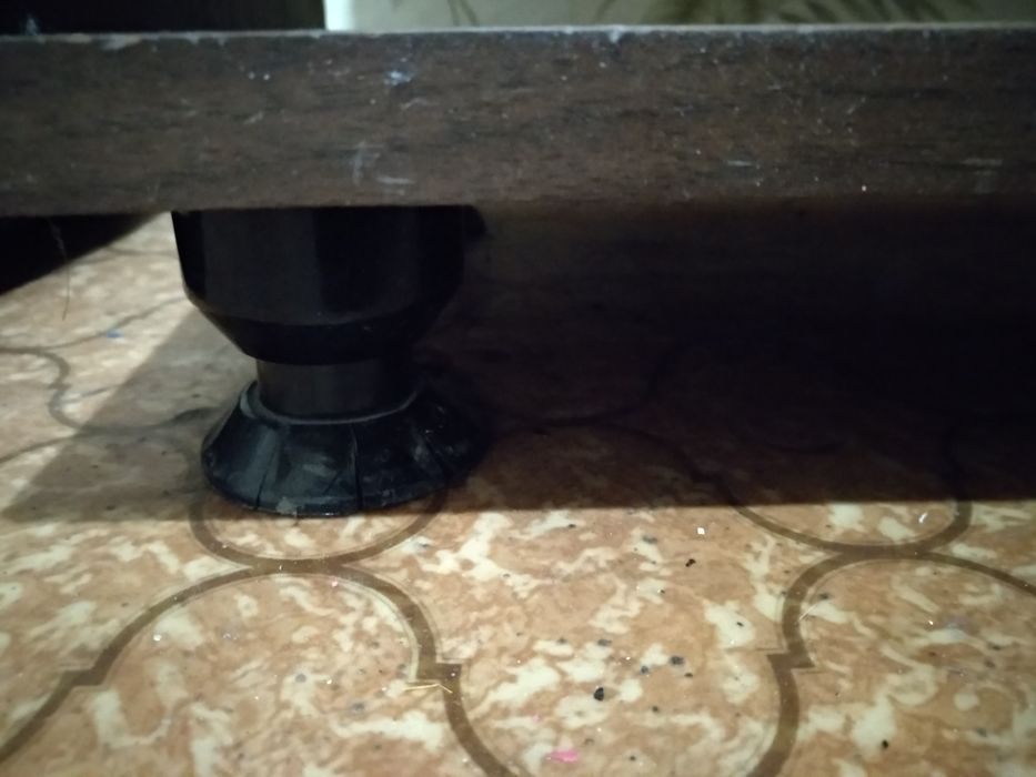 Продам этажерку. Цена символическая