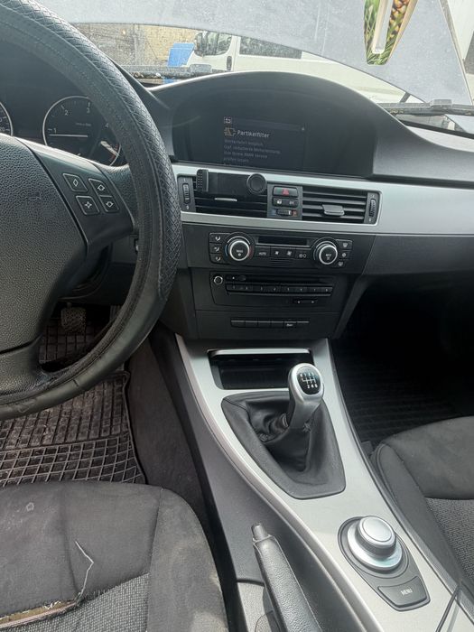 Bwm e90 320 /390L Manual