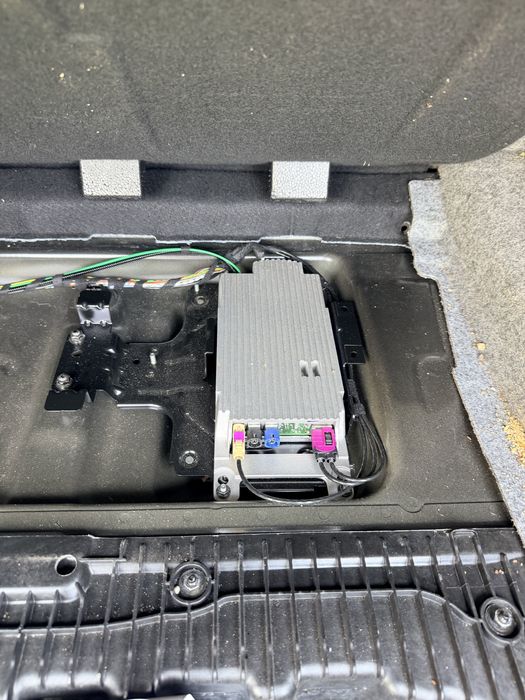 Modul combox bmw e90 e70 e71 e60 navigatie cic mare bmw e90 e91 e92 e93