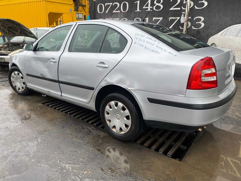 dezmembrez skoda octavia 2 cod motor BLS/usi octavia 2/hayon octavia 2