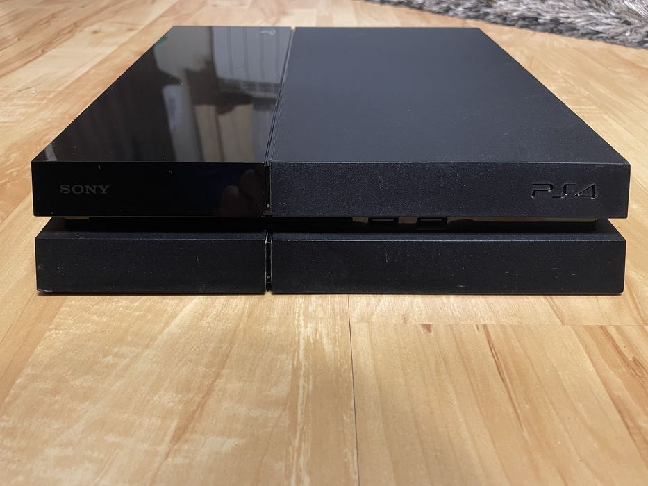 PlayStation 4 Fat (PS4 Hen)
