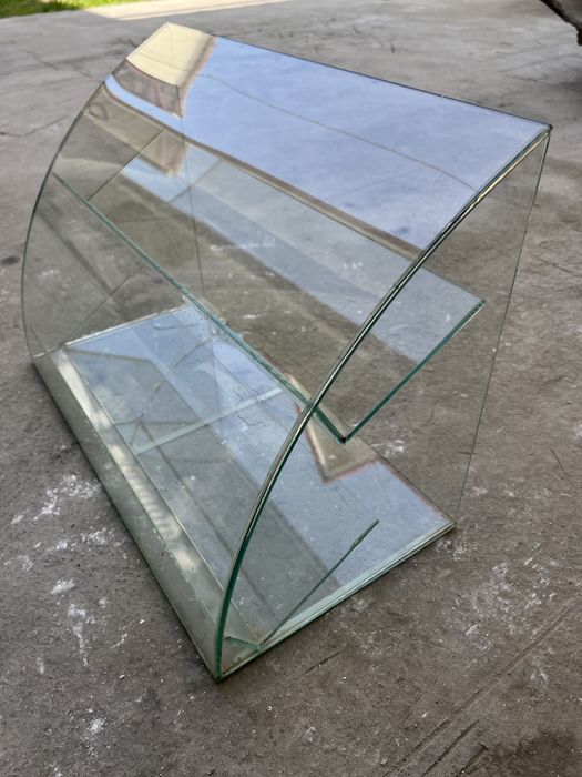 Стеклянная мини витрина для рекламы жевачки сигарет