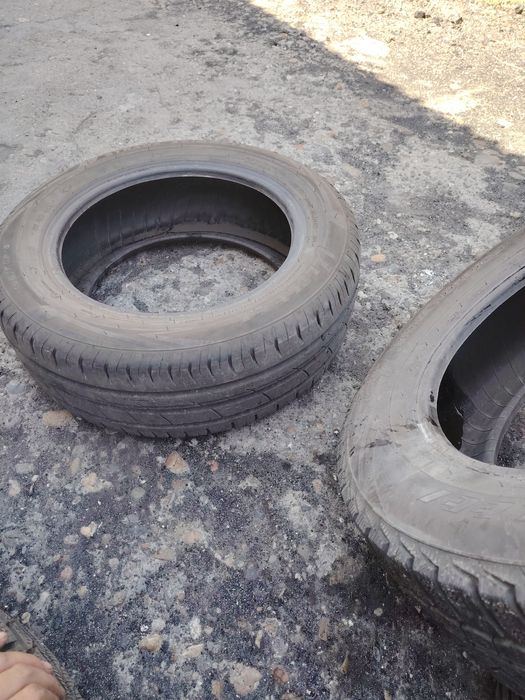 Продам покрышки на р 15