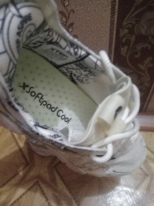 Кроссовки xtep оригинал