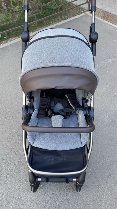 Продам коляску ANEX IQ