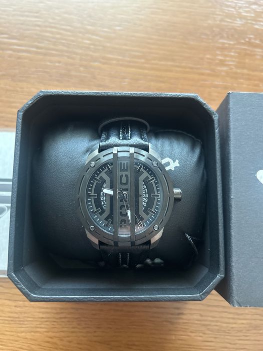 Ceas POLICE nou, neutilizat