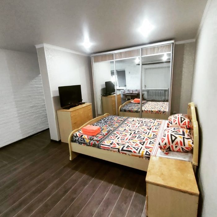 Вокзал. 1-комн. посуточно. Wi-Fi.