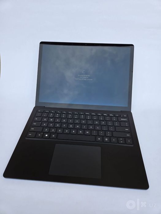 Microsoft surface 5 13.5