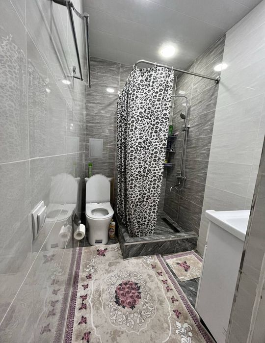 Квартира на Дархан -метро Х.Алимджан 3/2/9 общ пл 72м с обстановкой