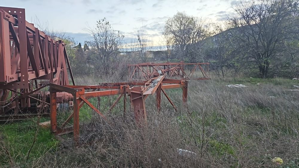 Macara turn automontanta