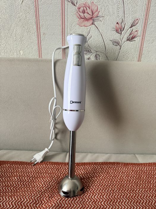 Продаю ручной блендер (не использовался)