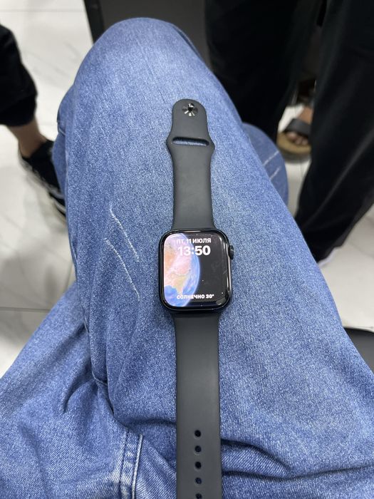 Apple IWatch 7 45 83 yomks