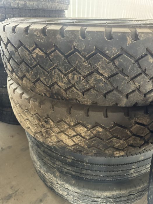 Шины  грузовые 7.50 R16