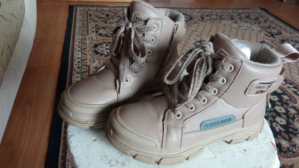 Ботинки на девочку, осень-весна