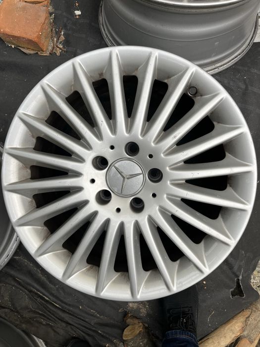 2-jante mercedes  r17 Et 48